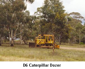 a D6 - Caterpillar Dozer - Click to enlarge
